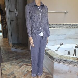Victoria's Secret Lavender Gray Satin Leopard-Print Pajama Set